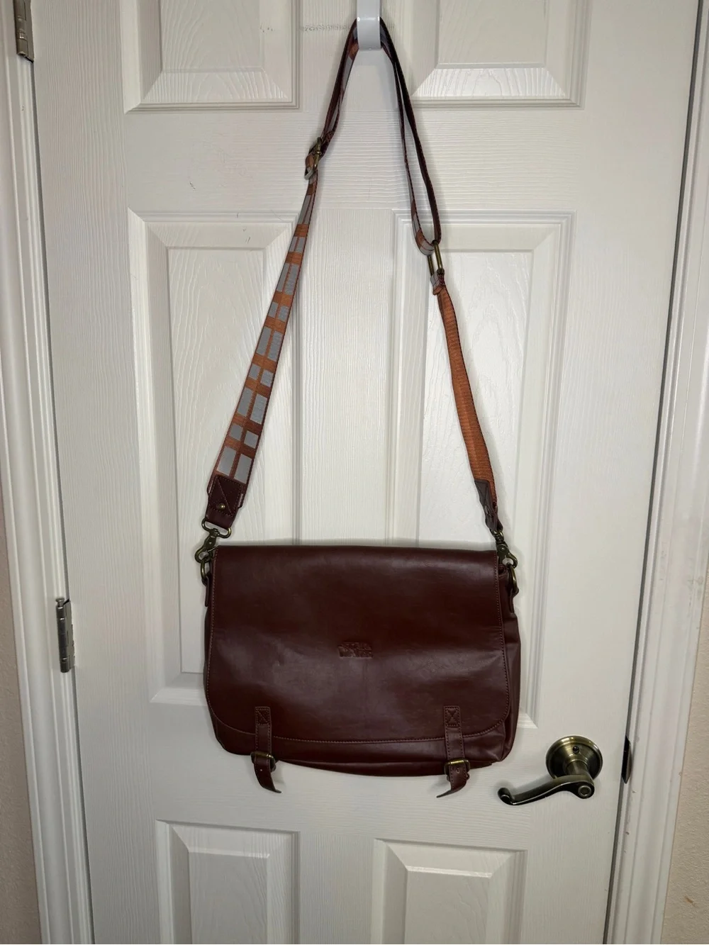 Star Wars Chewbacca Faux Leather Messenger Bag Bandolier Strap